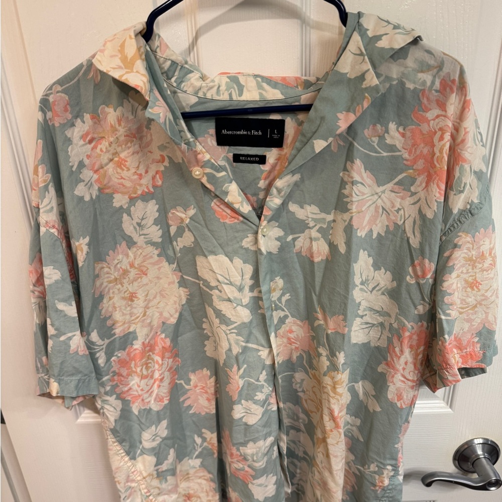 Abercrombie & Fitch Pastel Floral Shirt